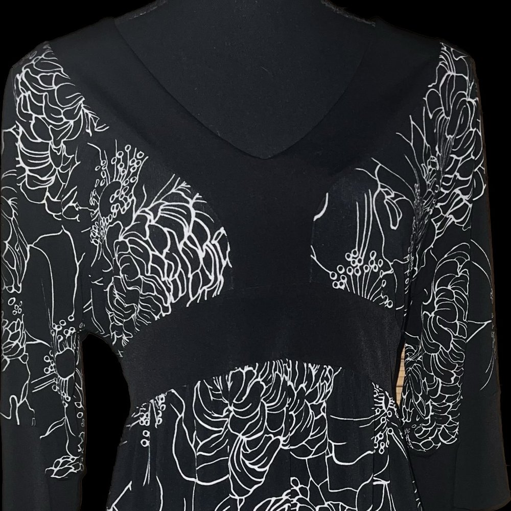 Black/White Flower print Long Dress with tie belt 3/4 sleeve